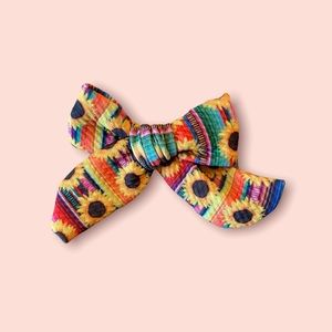 Sailor bow
